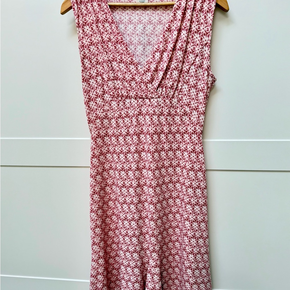 Old Navy Red and White Stretch Dress Size Small V Neck - Picture 3 of 10